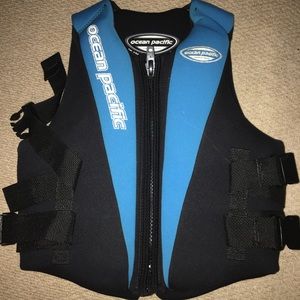 Ladies Life jacket/Vest USCG approved PFD